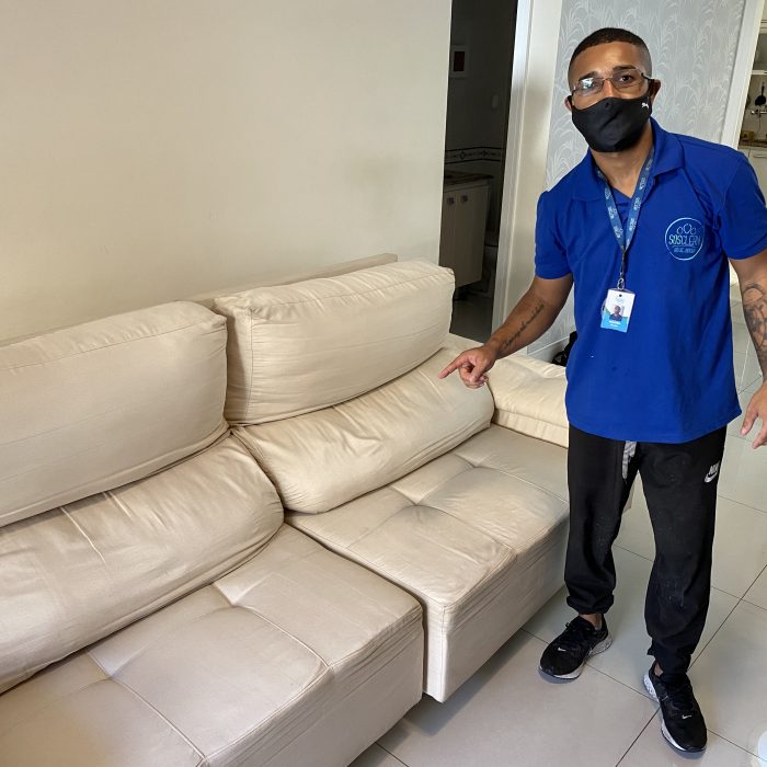 Limpeza e impermeabilização de sofá